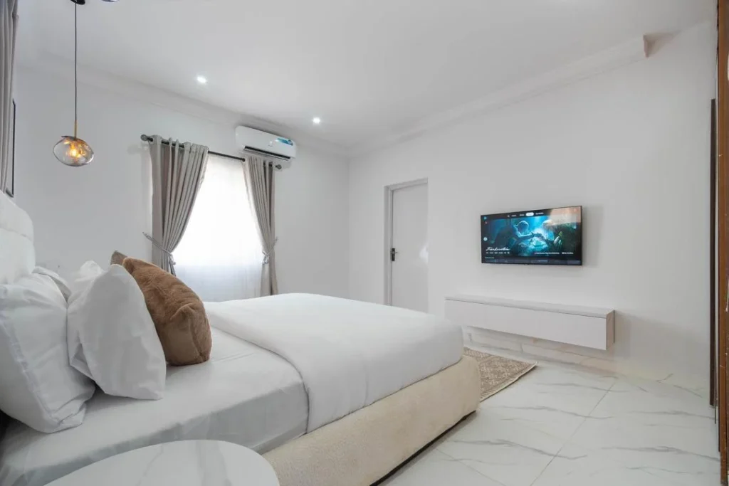 best towers to stay in eko atlantic city for shortlet apartments